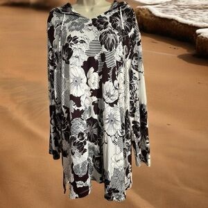 Chico's Zenergy Floral Hooded Tunic Black Women's Size 3 (US 16/18) Casual